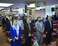 رونمایی و اهدای فرش هر گردشگر یک گره به کمیسیون ملی یونسکو